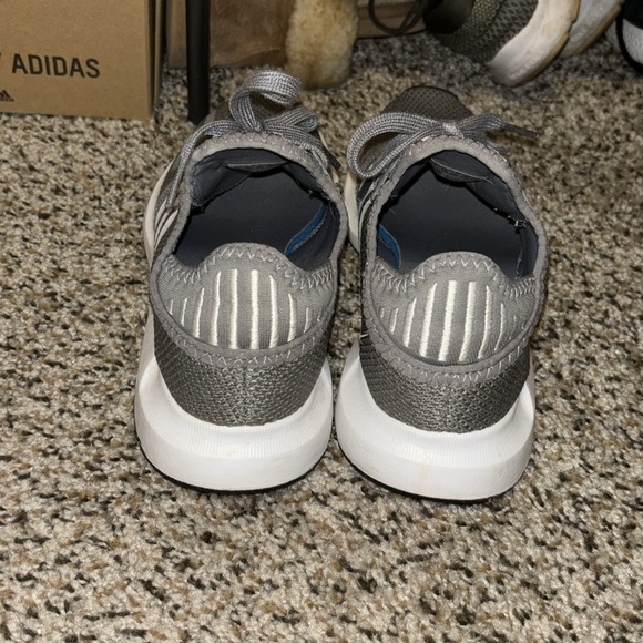 Grey and white adidas sneakers size 4 women’s - Picture 4 of 5
